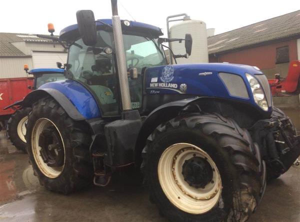 New Holland T7.270 AC , Frontlift PTO , BLUE POWER