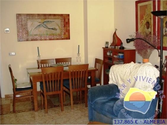 Piso en venta de 3 habitaciones en Garrucha Almería