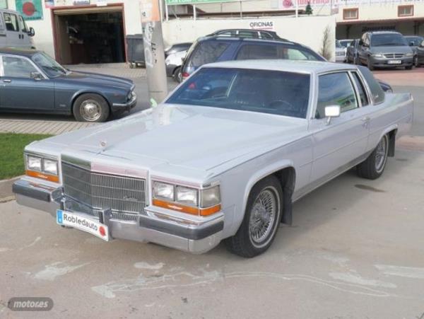 Cadillac Deville Coupe de 1981 con 98.611 Km por 13.900 EUR. en Madrid