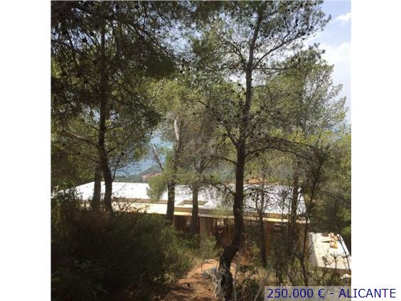 Se vende solar de 890 metros en Altea Alicante