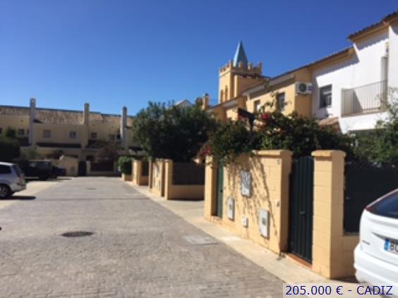 Se vende casa de 4 habitaciones en El Puerto de Santa María Cádiz