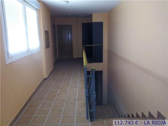 Piso en venta de 2 habitaciones en Santo Domingo de la Calzada La Rioja
