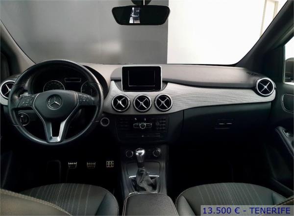 Mercedes benz clase b 5 puertas Automático Diesel del año 2012