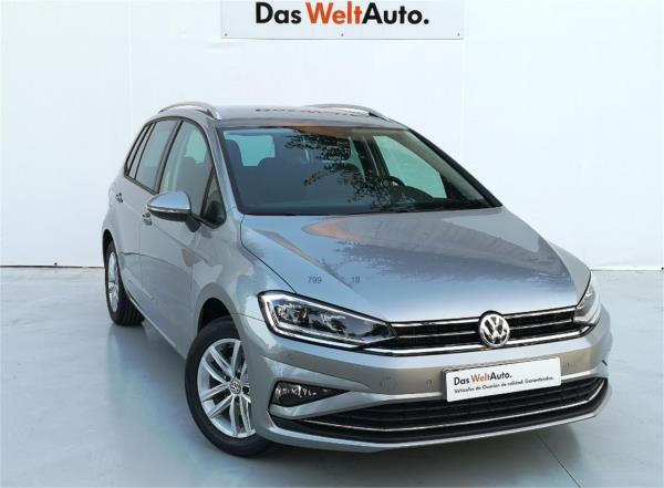 Volkswagen golf sportsvan 5 puertas Gasolina del año 2018