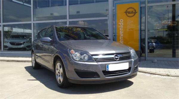 Opel astra 5 puertas Diesel del año 2006